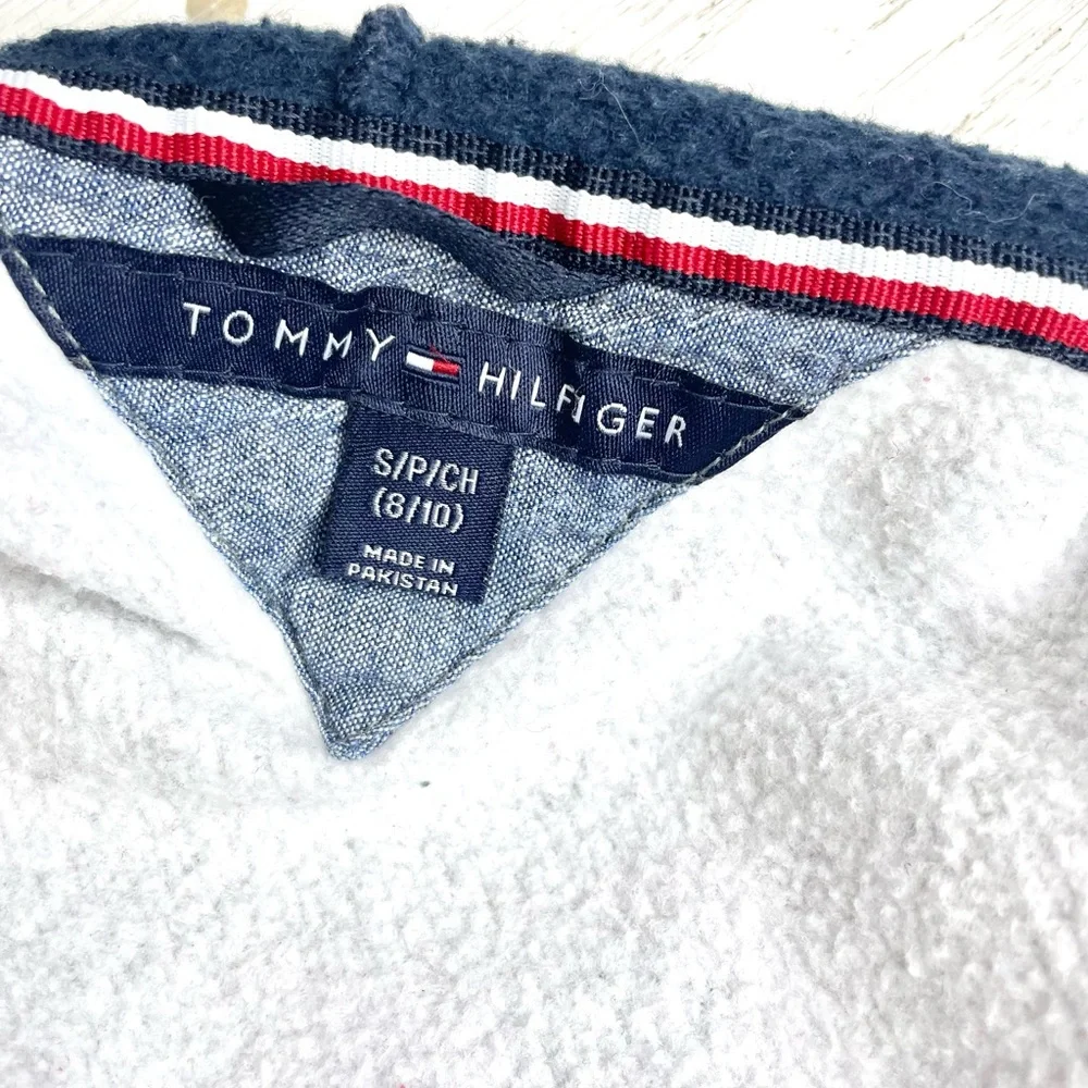 Tommy Hilfiger Zip-up Hoodie! - Picture 5 of 5